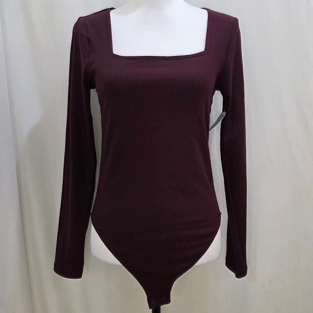 NWT Old Navy Long Sleeve Rib-Knit Bodysuit Square Neck, Burgundy, Medium